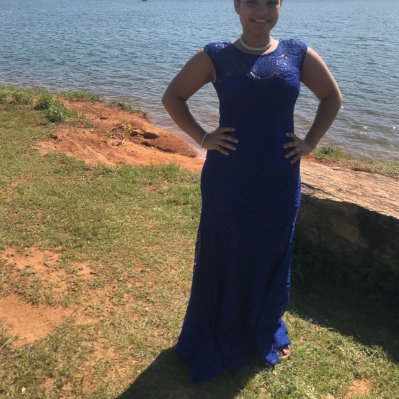 Prom dress - Picture 5 of 5